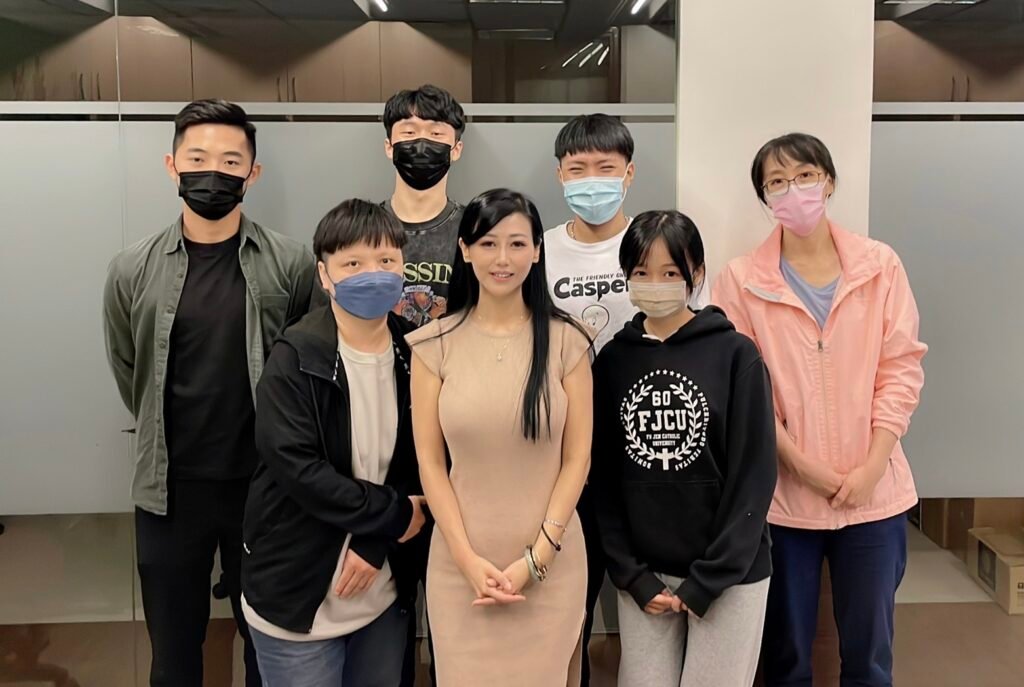 貓業首創兩個月速成輔導班順利完成結業式! 貓業首創兩個月速成輔導班